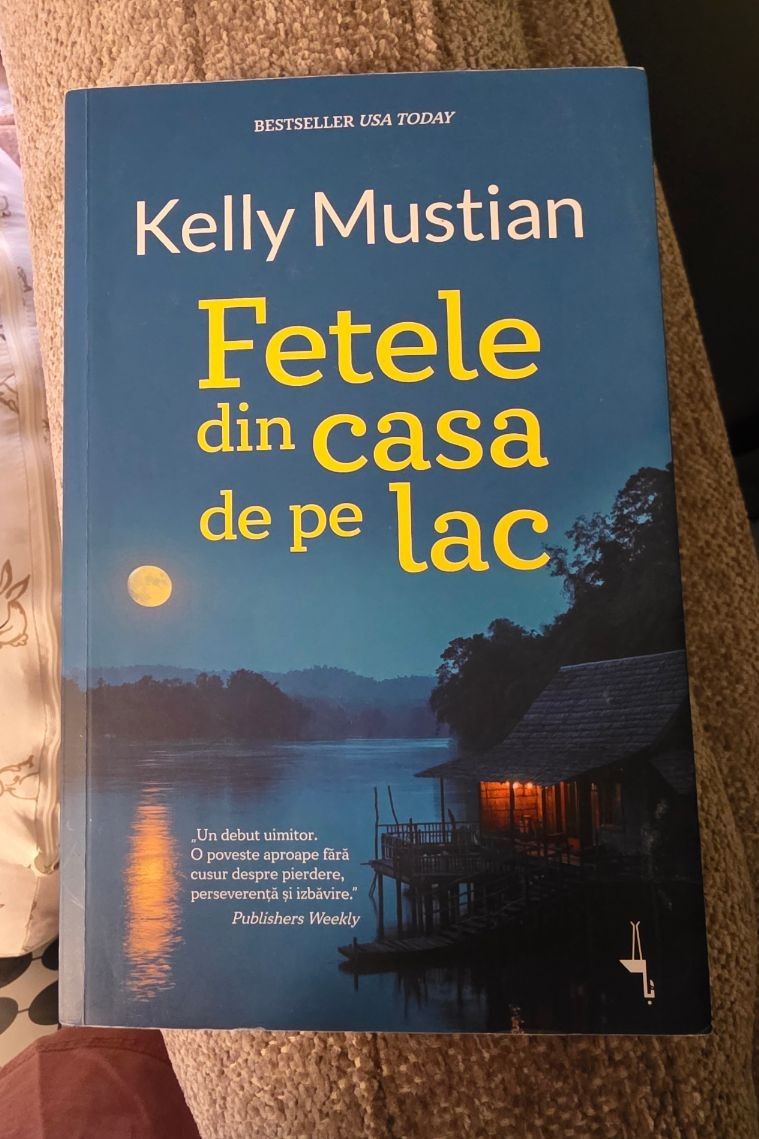 Fetele din casa de pe lac