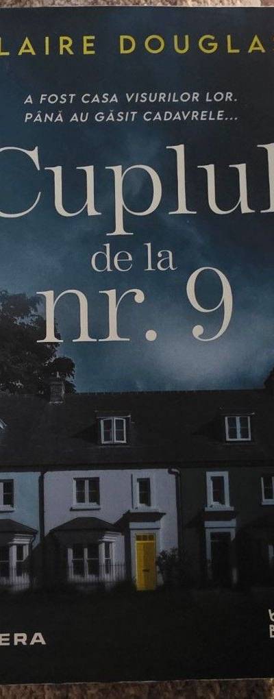 Cuplul de la nr. 9
